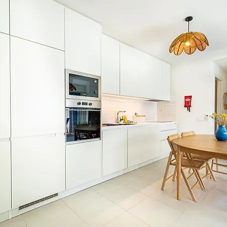 Apartment Beguest Only Good Vibes -